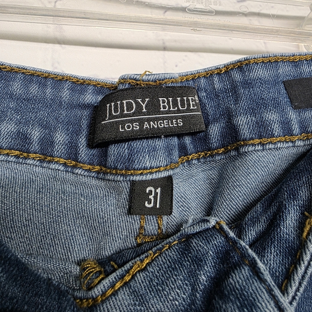 Judy Blue /  Abbey Relaxed Fit Blue Denim Jeans - Picture 3 of 8